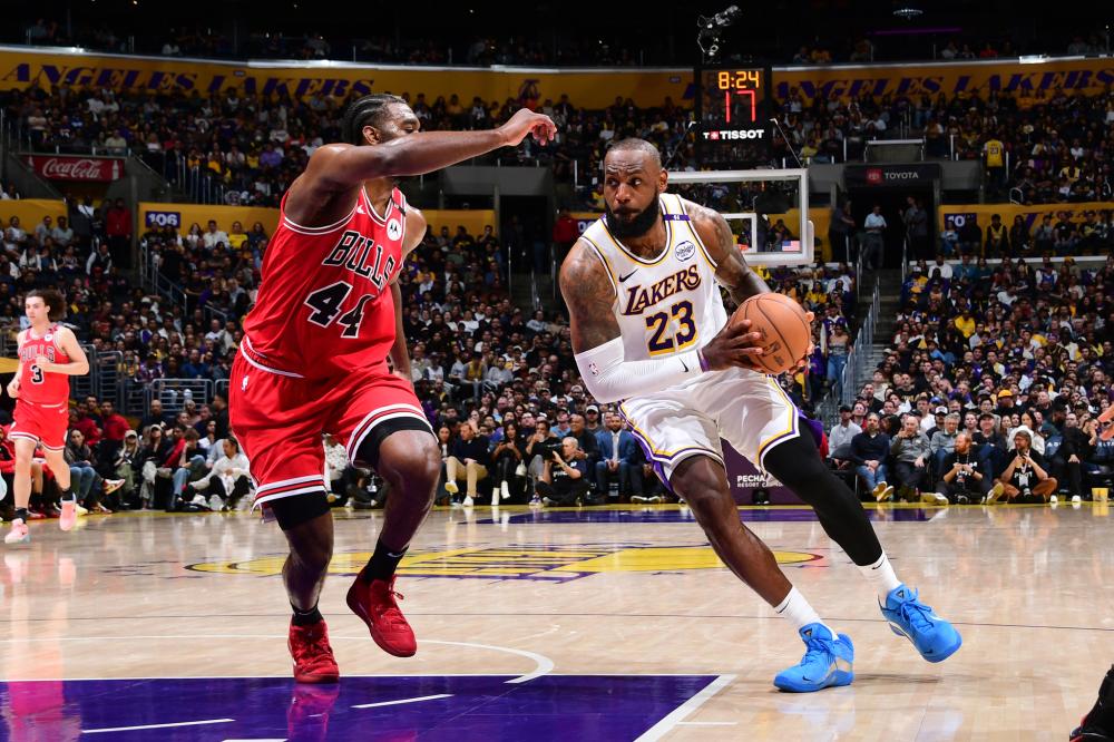 阿布拉汗总结2025：谢谢这一年的滚烫，谢谢所有“我们”