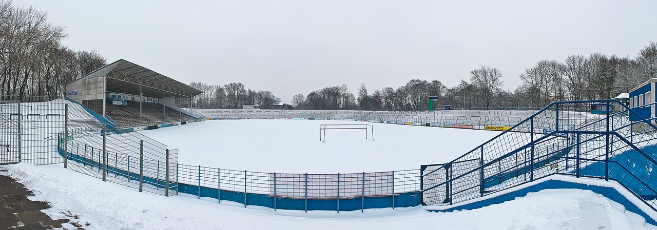 成都1-1新鹏城，安永佳闪击，费利佩建功