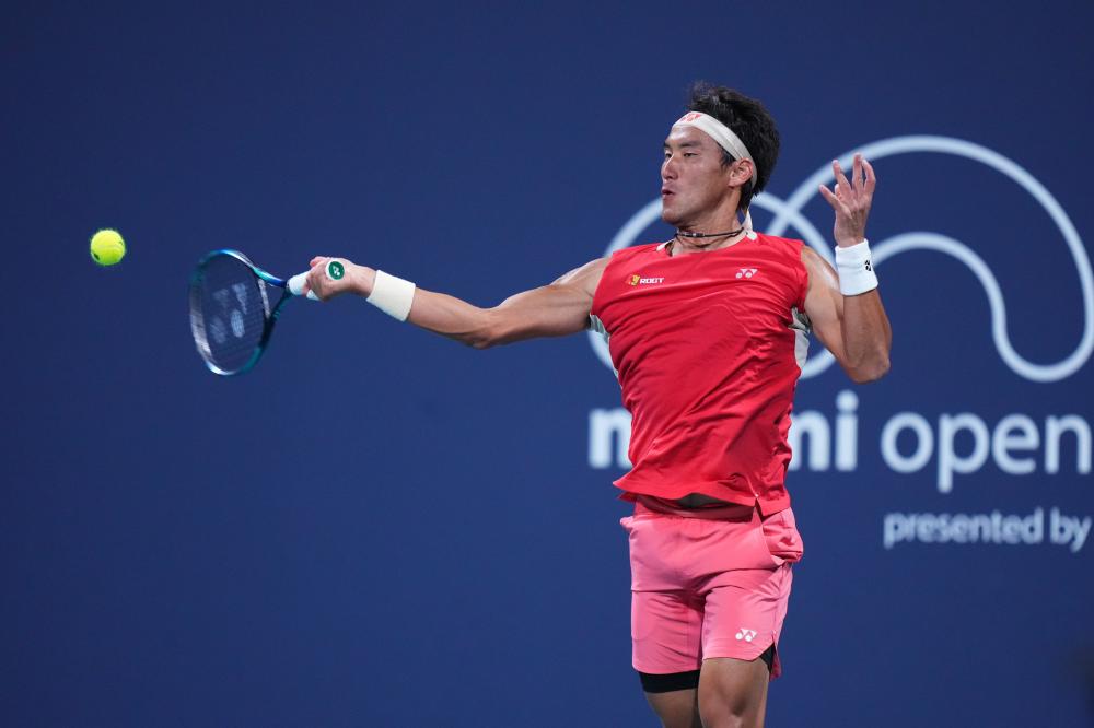 世体：戴上面具的加西亚像个超级英雄，他是弗里克的王牌球员